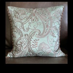 Pier 1 pillow